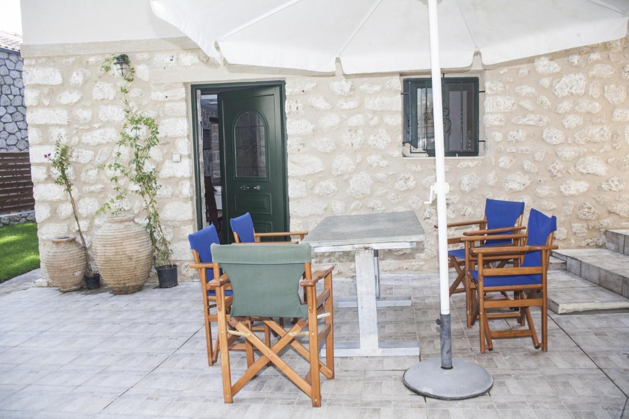 Villa Damiani Nikiana Bagian luar foto