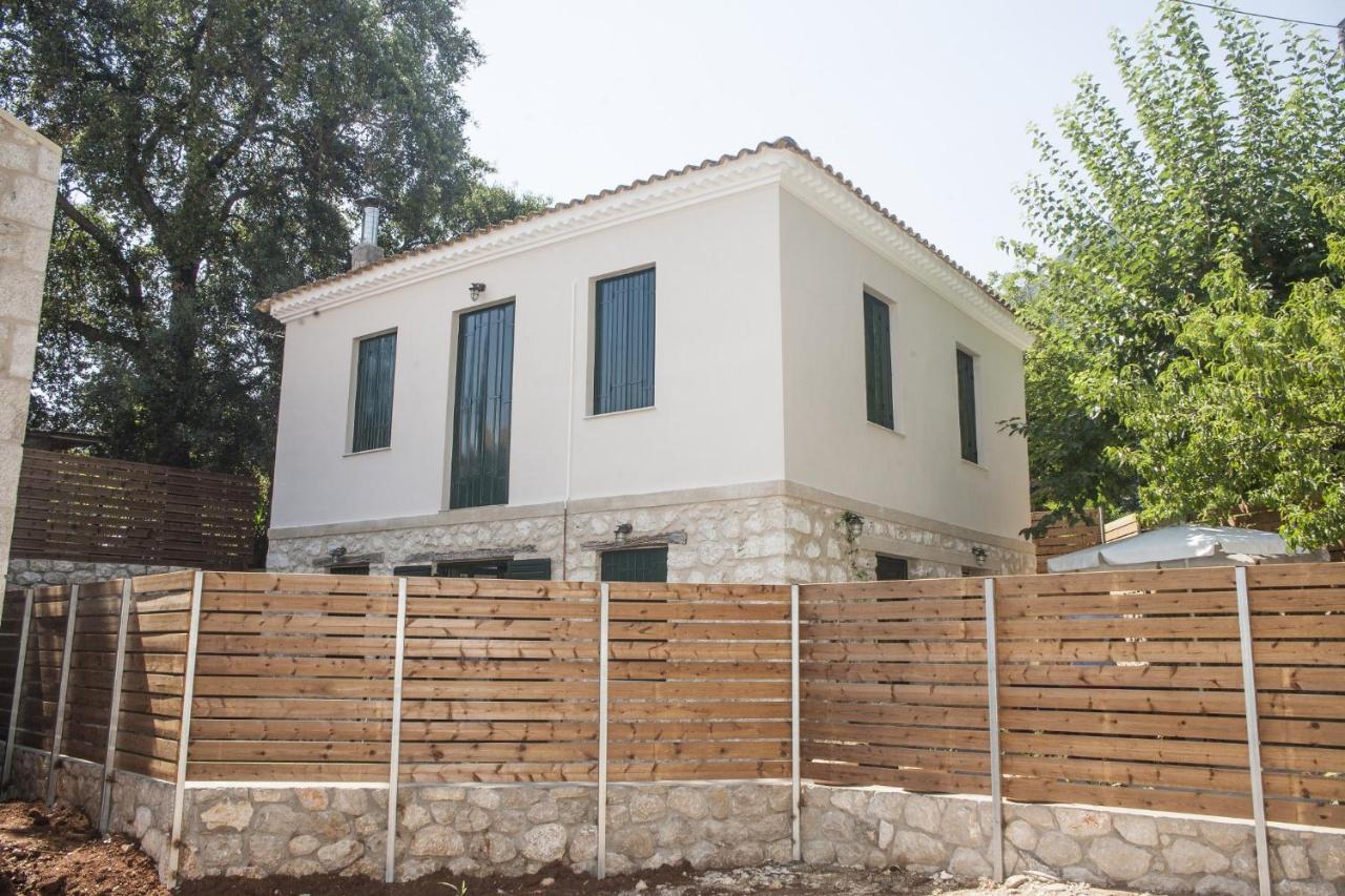 Villa Damiani Nikiana Bagian luar foto
