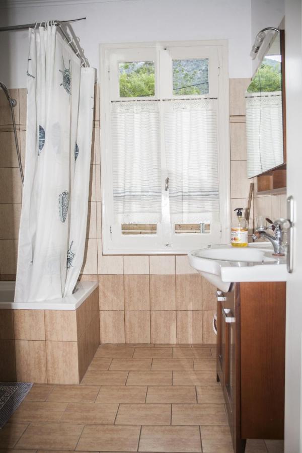 Villa Damiani Nikiana Bagian luar foto